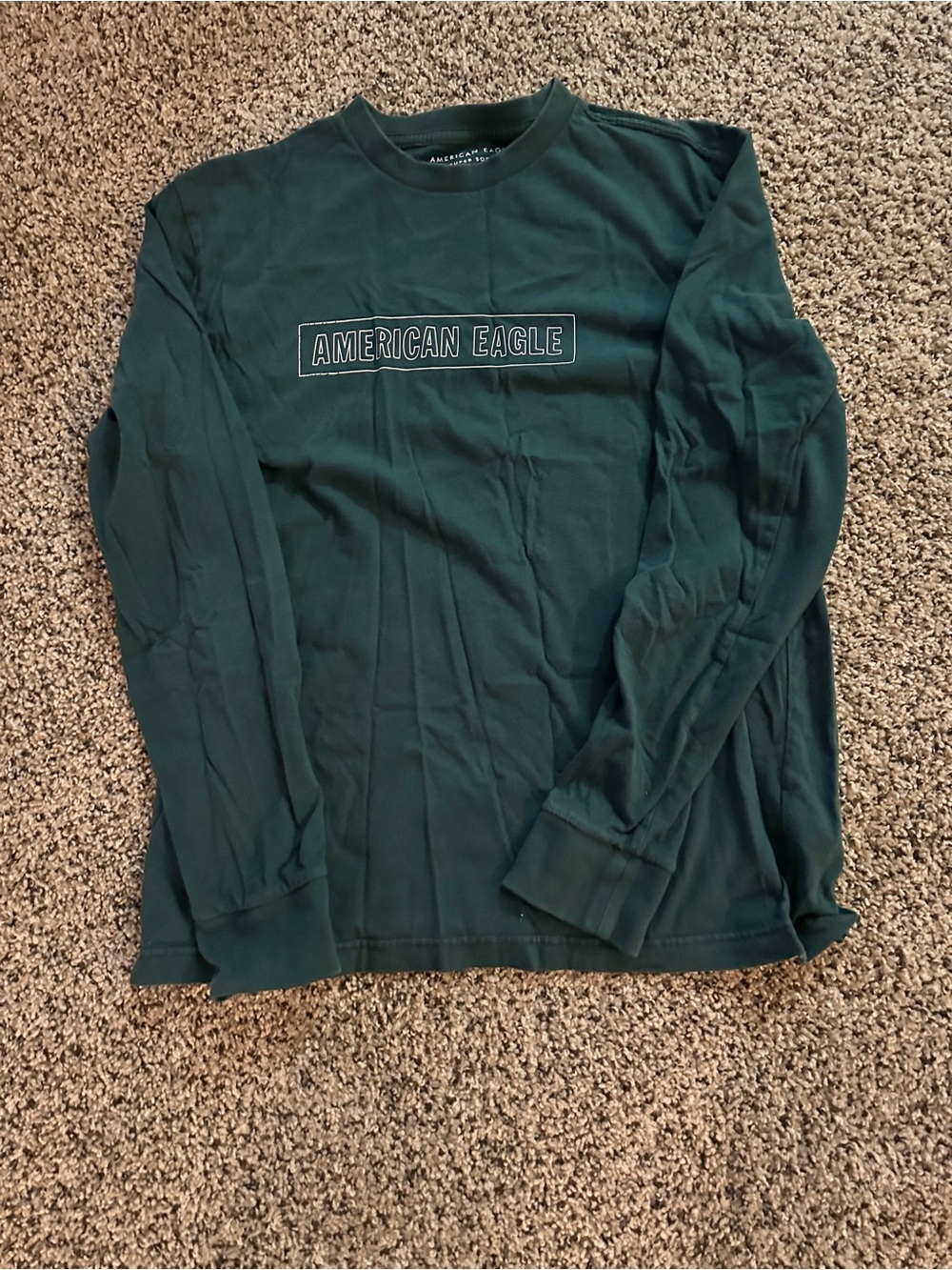 American Eagle Outfitters women's Long-Sleeve Logo Tee - Forest Green